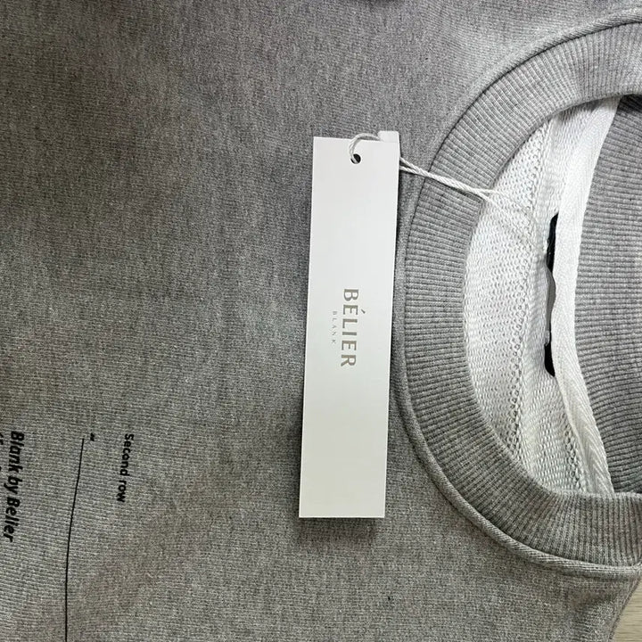 [BUNJANG] Vellie Blank Slogan Sweatshirt (M) / 벨리에 블랭크 슬로건 스웨트셔츠 m(100)사이즈 판매