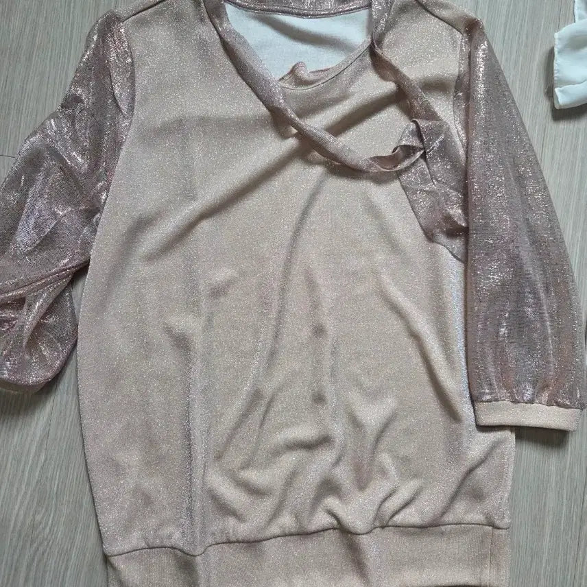 [BUNJANG] Blouse T-shirts (Black/White/Pink) Set / 블랙/화이트/핑크 블라우스 티셔츠 3종