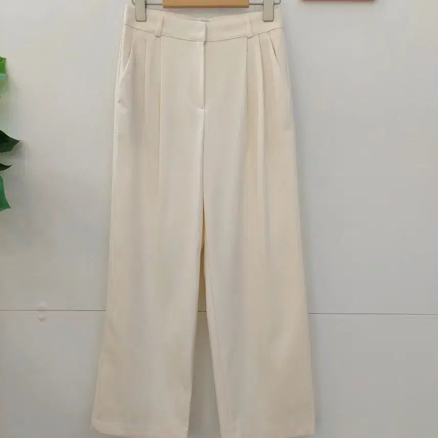 [BUNJANG] Merry Around Straight Fit Pink Pants (Size 55) / merry around 스테레이트핏 연핑크팬츠 55