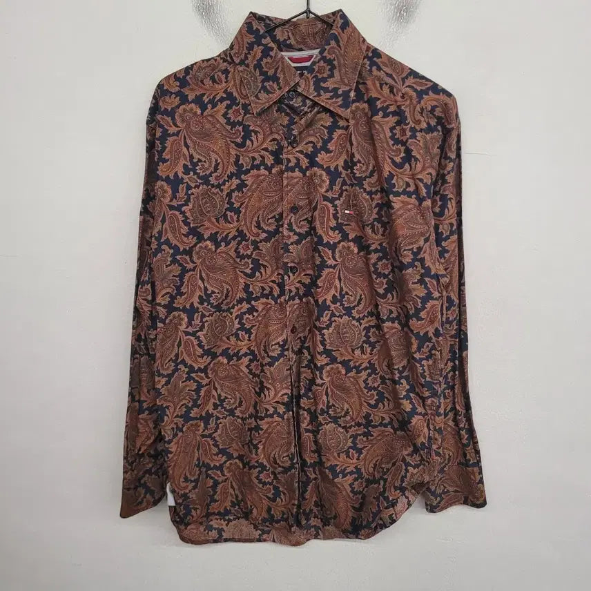 [BUNJANG] Tommy Hilfiger Paisley Native Pattern Shirt / [95/M] 타미힐피거 페이즐리 네이티브 패턴 셔츠 / USA