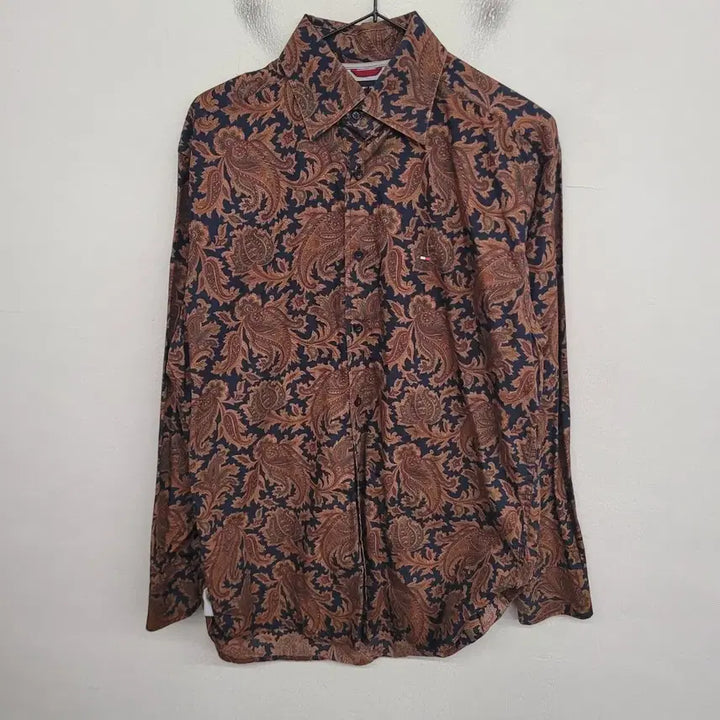 [BUNJANG] Tommy Hilfiger Paisley Native Pattern Shirt / [95/M] 타미힐피거 페이즐리 네이티브 패턴 셔츠 / USA