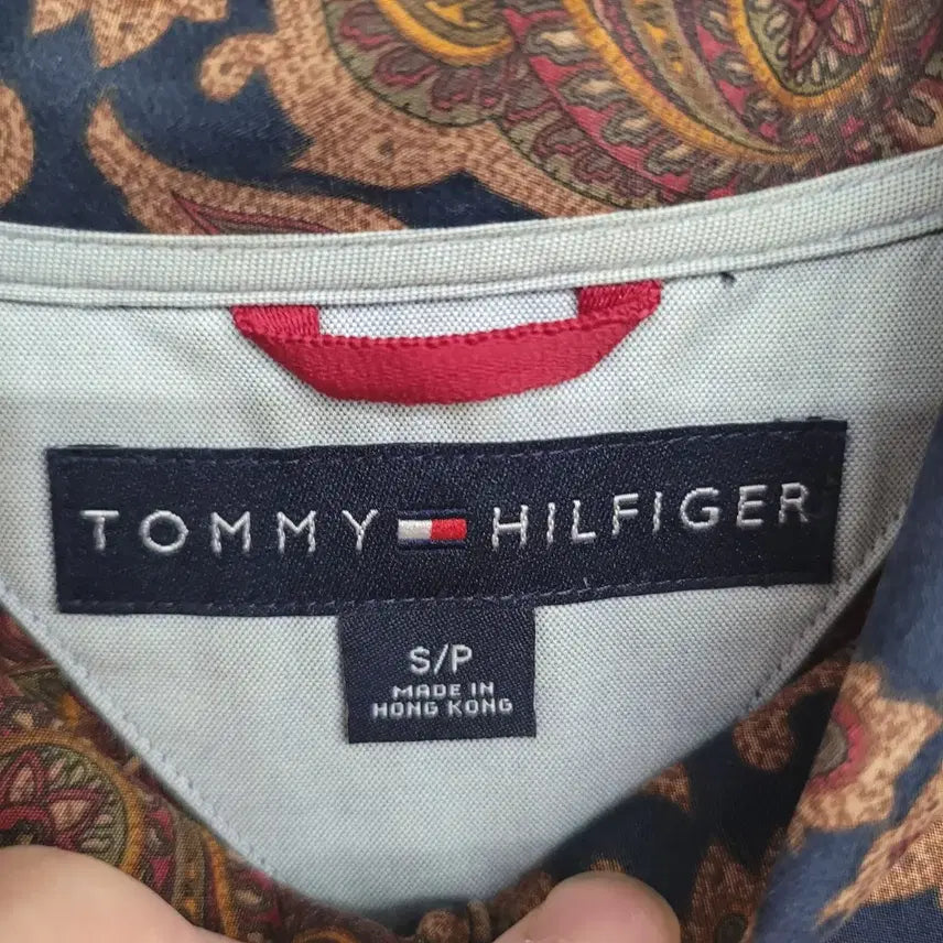 [BUNJANG] Tommy Hilfiger Paisley Native Pattern Shirt / [95/M] 타미힐피거 페이즐리 네이티브 패턴 셔츠 / USA