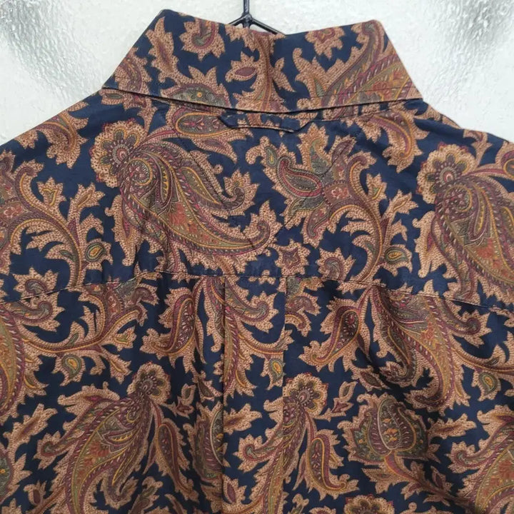 [BUNJANG] Tommy Hilfiger Paisley Native Pattern Shirt / [95/M] 타미힐피거 페이즐리 네이티브 패턴 셔츠 / USA