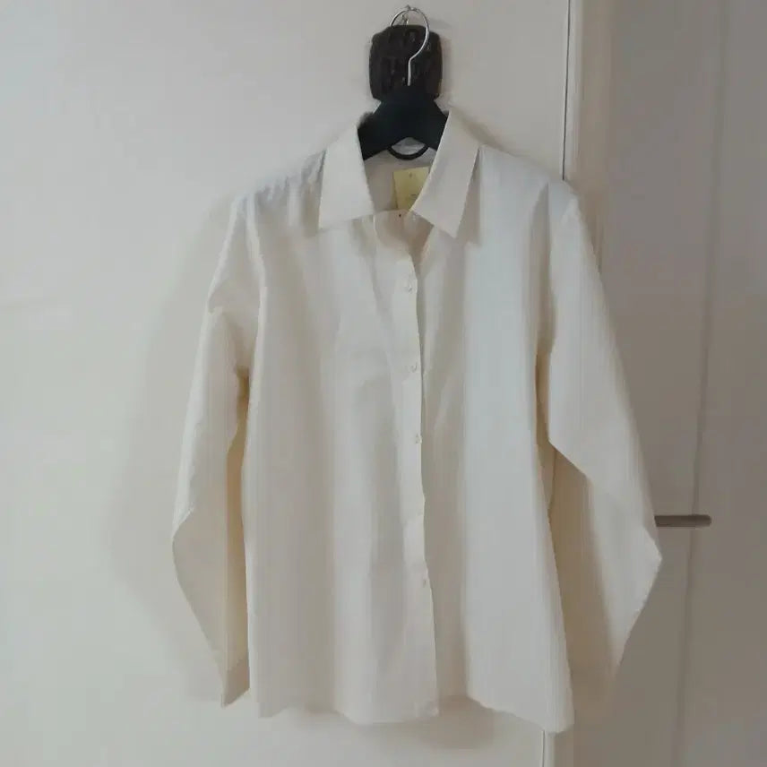 [BUNJANG] BURU N JUDY Beige Shirt / BURU N JUDY 미색 남방 셔츠 가슴단면 52정도