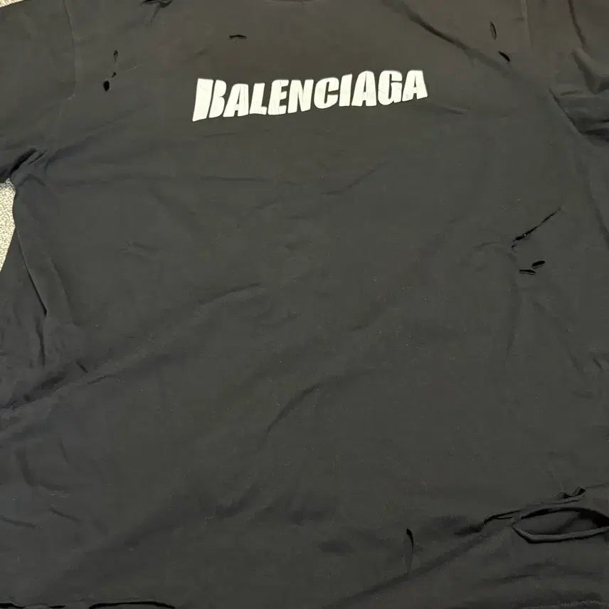 [BUNJANG] Balenciaga Cap Boxy Fit T-shirt Black / S] 발렌시아가 캡 박시 핏 티셔츠 블랙