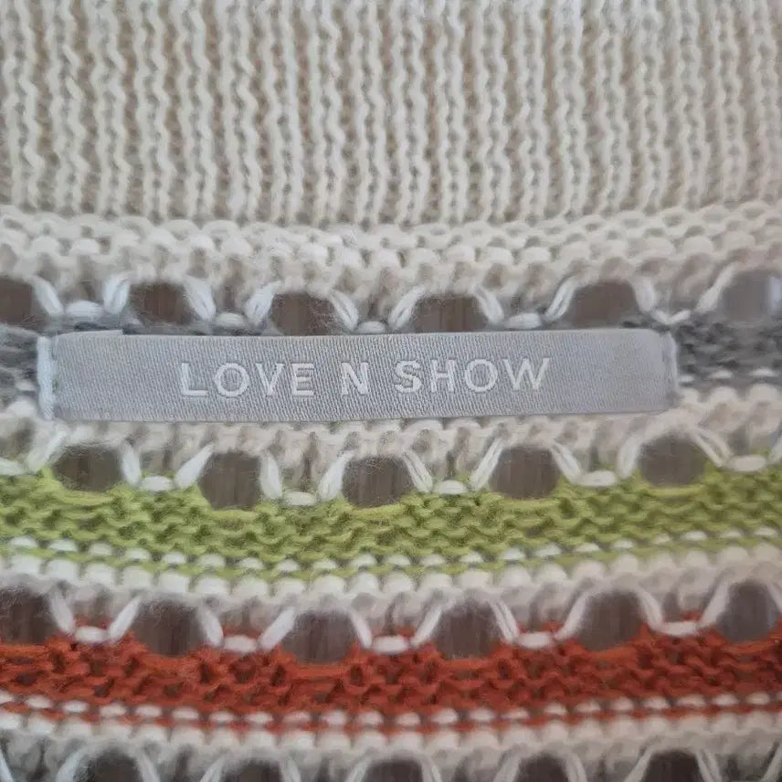 [BUNJANG] Love&amp;Show Punching Knit Cardigan Free Size / 러브앤쇼_펀칭 니트 가디건 F