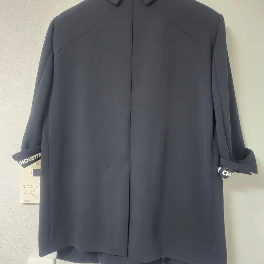 [BUNJANG] Lucky Chouette Lettering Detail Black Jacket / 럭키슈에뜨 자켓