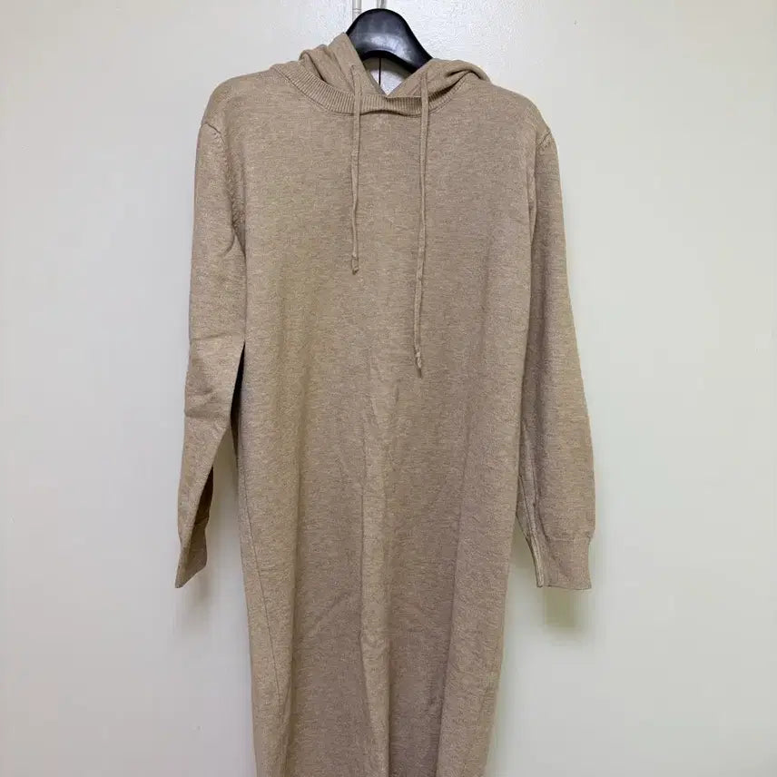 [BUNJANG] Knit Hooded Dress (Black/Beige) / 니트 후드 원피스 (블랙/베이지)