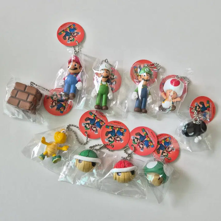 [BUNJANG] Nintendo Super Mario Figure Keychain Set / 닌텐도 슈퍼마리오 피규어키링 10종