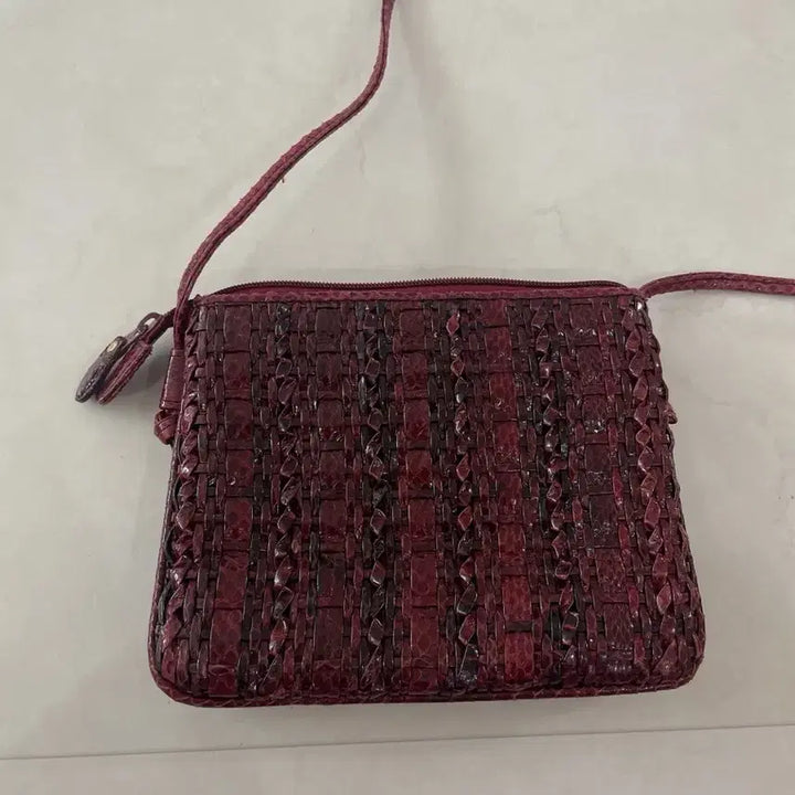 [BUNJANG] Wine Red Snakeskin Leather Crossbody Bag / 와인색 뱀피 가죽 크로스백