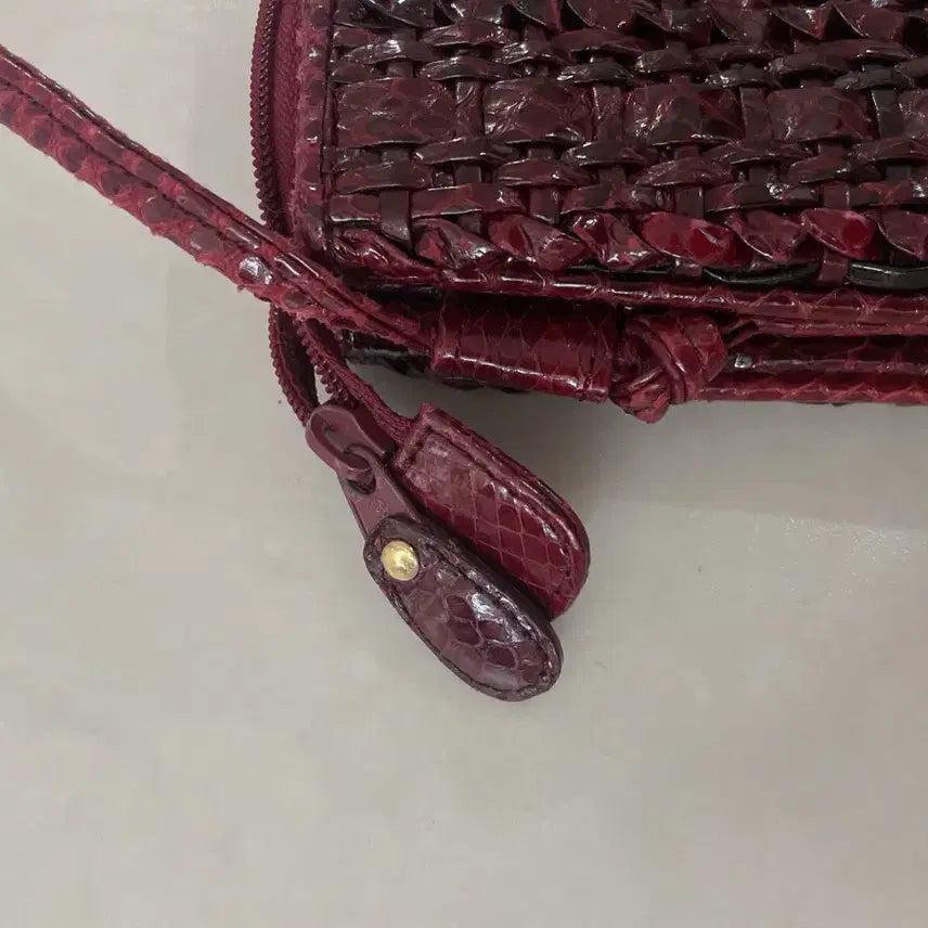 [BUNJANG] Wine Red Snakeskin Leather Crossbody Bag / 와인색 뱀피 가죽 크로스백