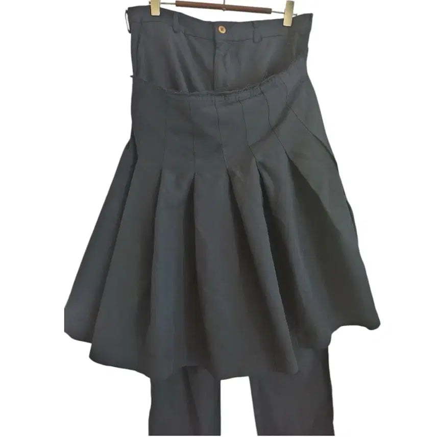 [BUNJANG] Comme des Garcons Pleated Skirt Layered Pants Navy / 꼼데가르송 플리츠 스커트 레이어드 바지 네이비