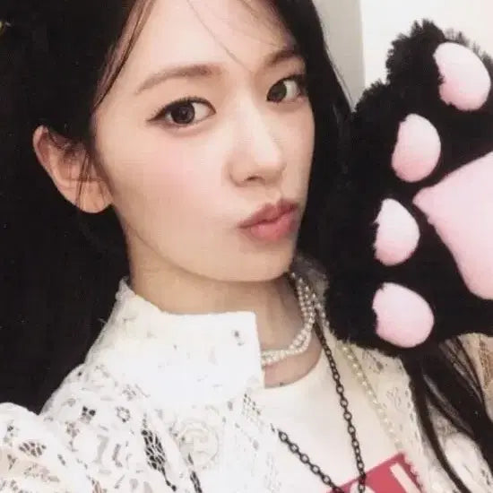 [BUNJANG] IVE Yujin REVIVE Photocard / IVE아이브 REVIVE+리바이브 애플뮤직 다이브다냥 -유진냥-