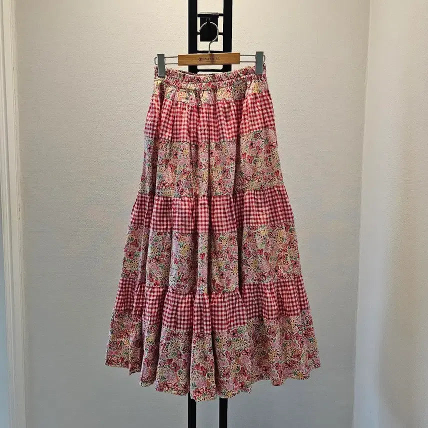 [SOLD OUT] 보헤미안풍 플로럴  롱 스커트