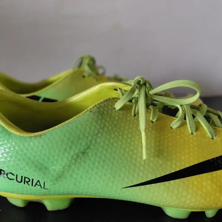 [BUNJANG] Nike Mercurial Fluorescent Soccer Cleats / 나이키 머큐리얼 축구화 형광색