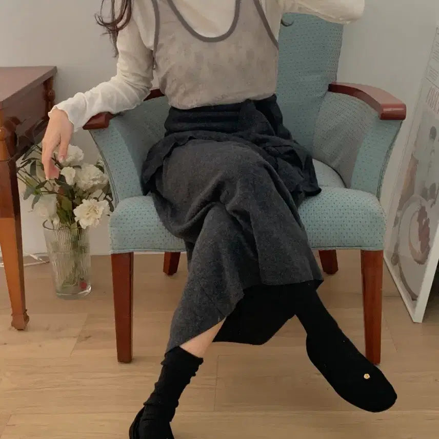 [BUNJANG] VaisoBl Smooth Layered Skirt (Charcoal) / 바이소블 스무스 레이어드 스커트 (차콜)