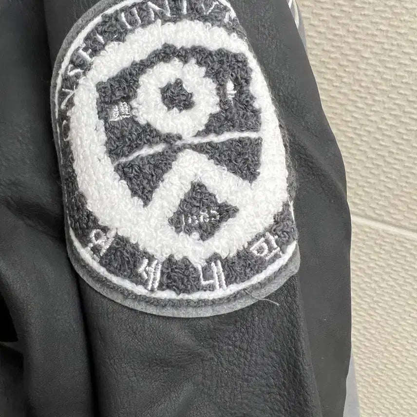 [BUNJANG] Yonsei University Baseball Jacket / 연세대학교 야구 점퍼