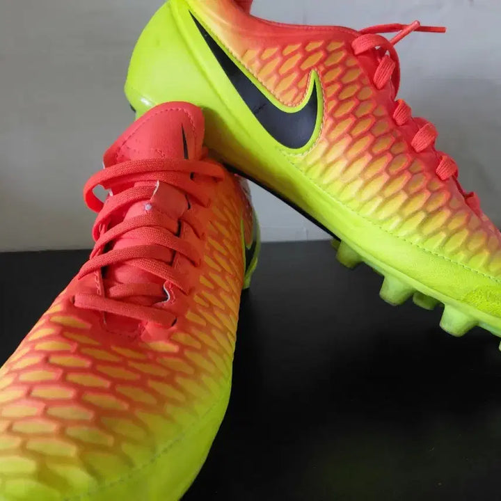 [BUNJANG] Nike Magista Soccer Cleats / 나이키 마지스타 축구화 형광/오렌지