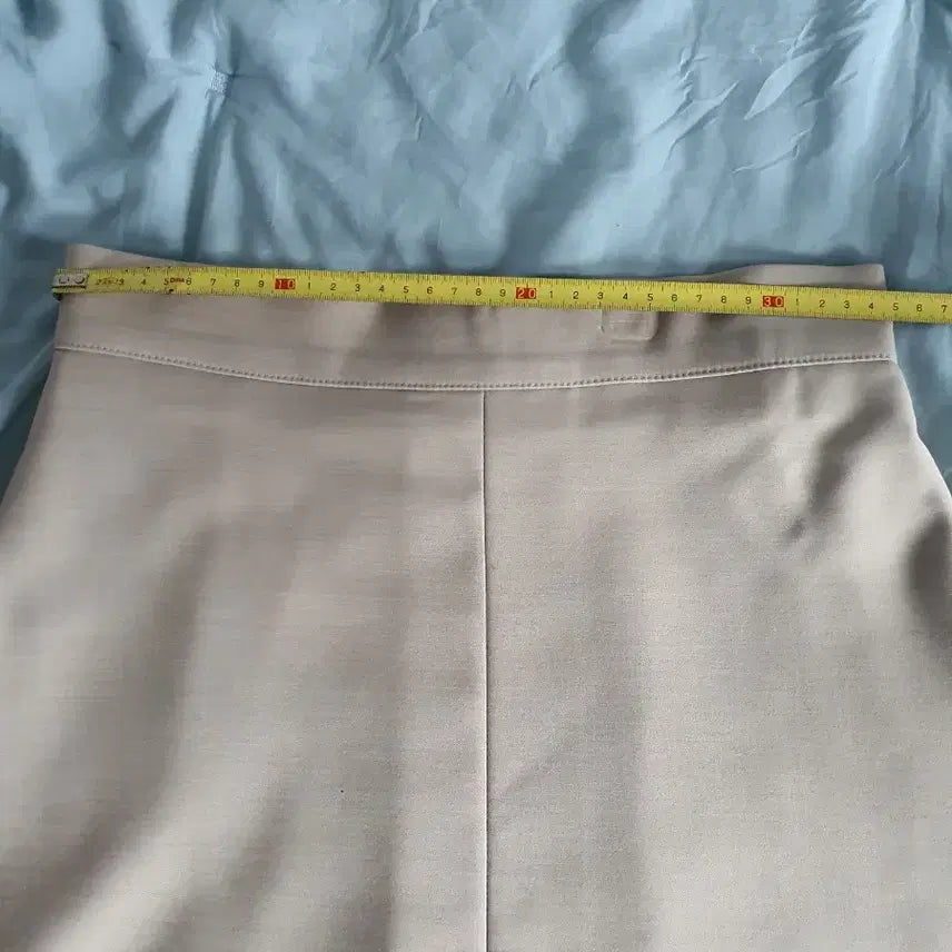 [BUNJANG] Renne Beige Mini Skirt (M Size) / 새상품) 렌느 스커트 M사이즈 베이지 스거트 미니스커트