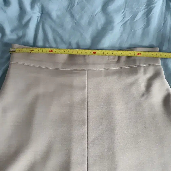 [BUNJANG] Renne Beige Mini Skirt (M Size) / 새상품) 렌느 스커트 M사이즈 베이지 스거트 미니스커트