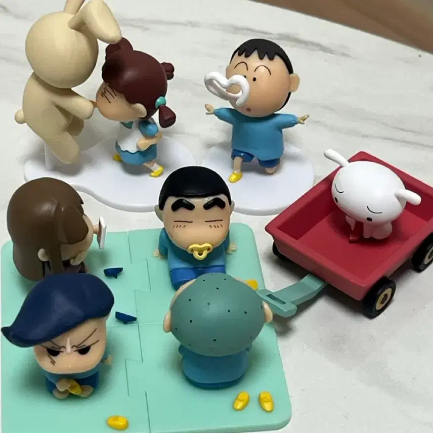 [BUNJANG] Crayon Shin-chan 7-Piece Figure Bundle Set / 짱구 소꿉놀이 피규어 일괄 7종 풀세트