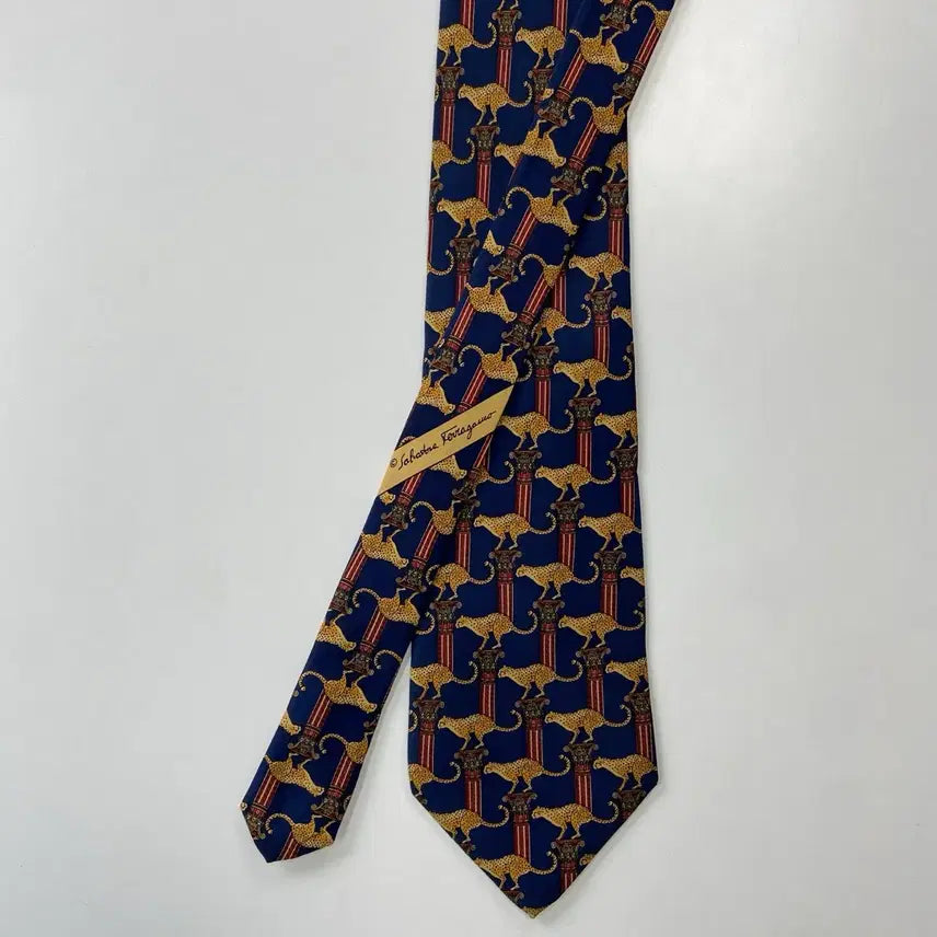 [BUNJANG] Ferragamo Silk Necktie / 페레가모(Ferragamo) 명품 정품 넥타이