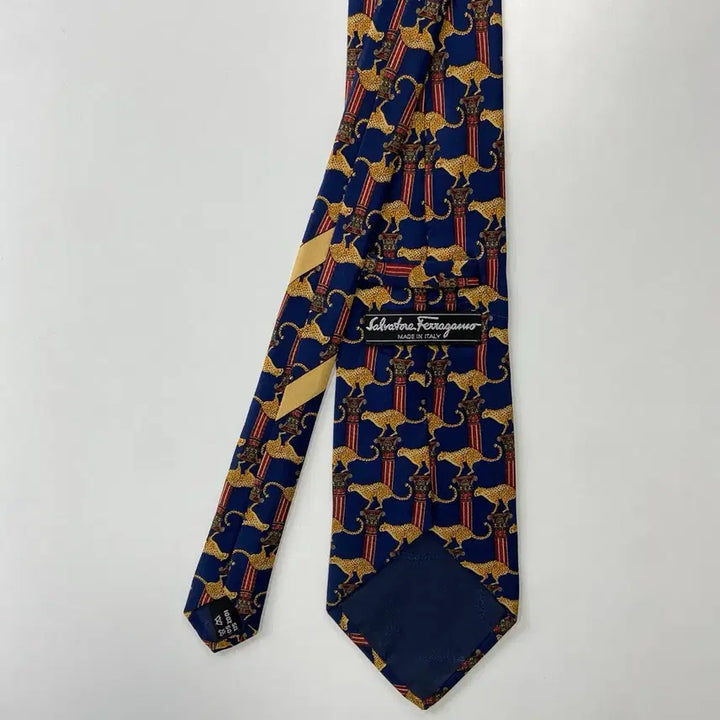 [BUNJANG] Ferragamo Silk Necktie / 페레가모(Ferragamo) 명품 정품 넥타이
