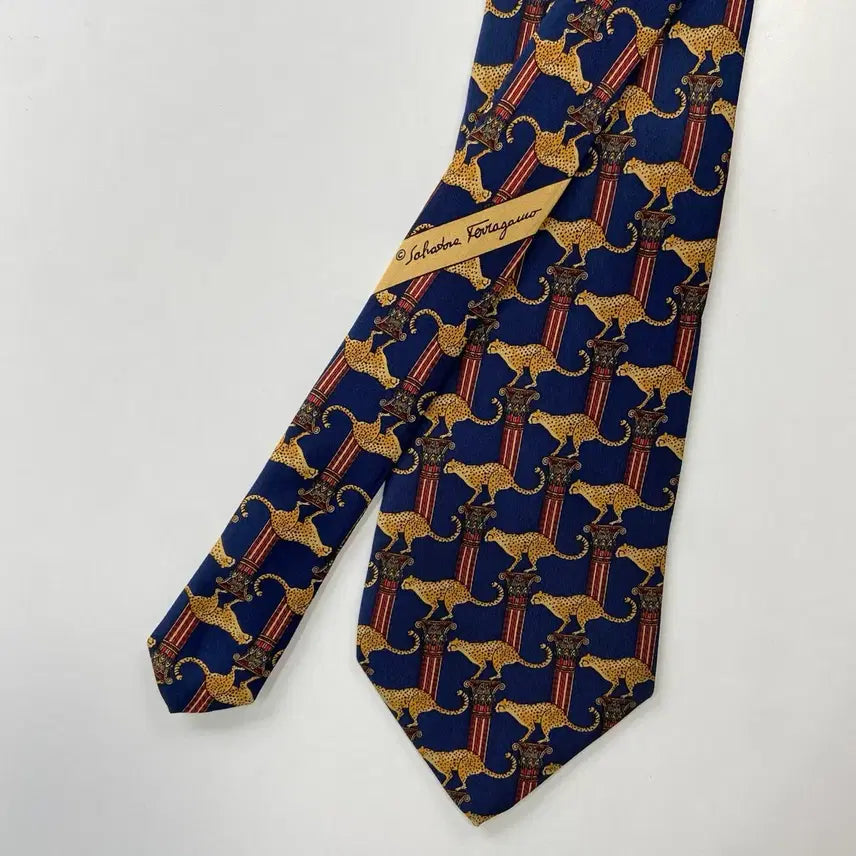 [BUNJANG] Ferragamo Silk Necktie / 페레가모(Ferragamo) 명품 정품 넥타이