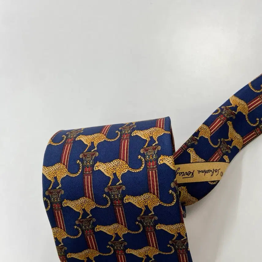 [BUNJANG] Ferragamo Silk Necktie / 페레가모(Ferragamo) 명품 정품 넥타이