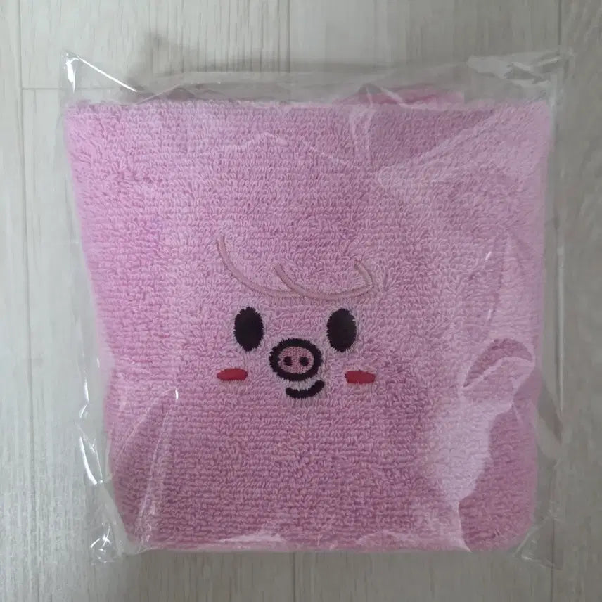 [SOLD OUT] 스트레이키즈 스키즈 팬미팅 기프트 돼끼 타올 수건