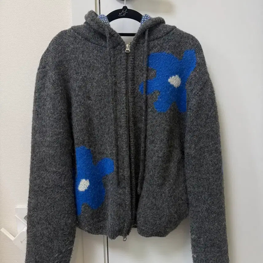 [BUNJANG] aeae Daisy Knit Hood Zip-Up / aeae 에이이에이이 데이지 여성 니트 후드 집업