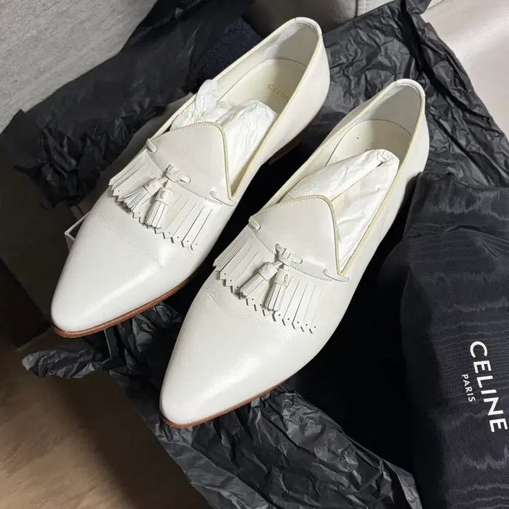 [SOLD OUT] [44] 셀린느 20ss 자크노 테슬 로퍼