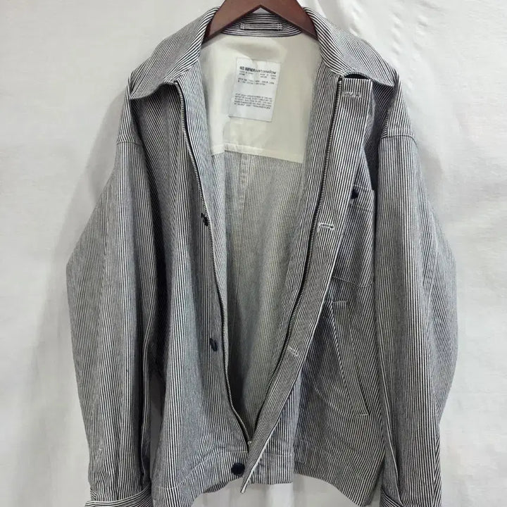 [BUNJANG] Customellow Harrington Jacket Stripe Blue / 커스텀멜로우 헤드 메이너 스트라이프 해링턴 자켓 블루