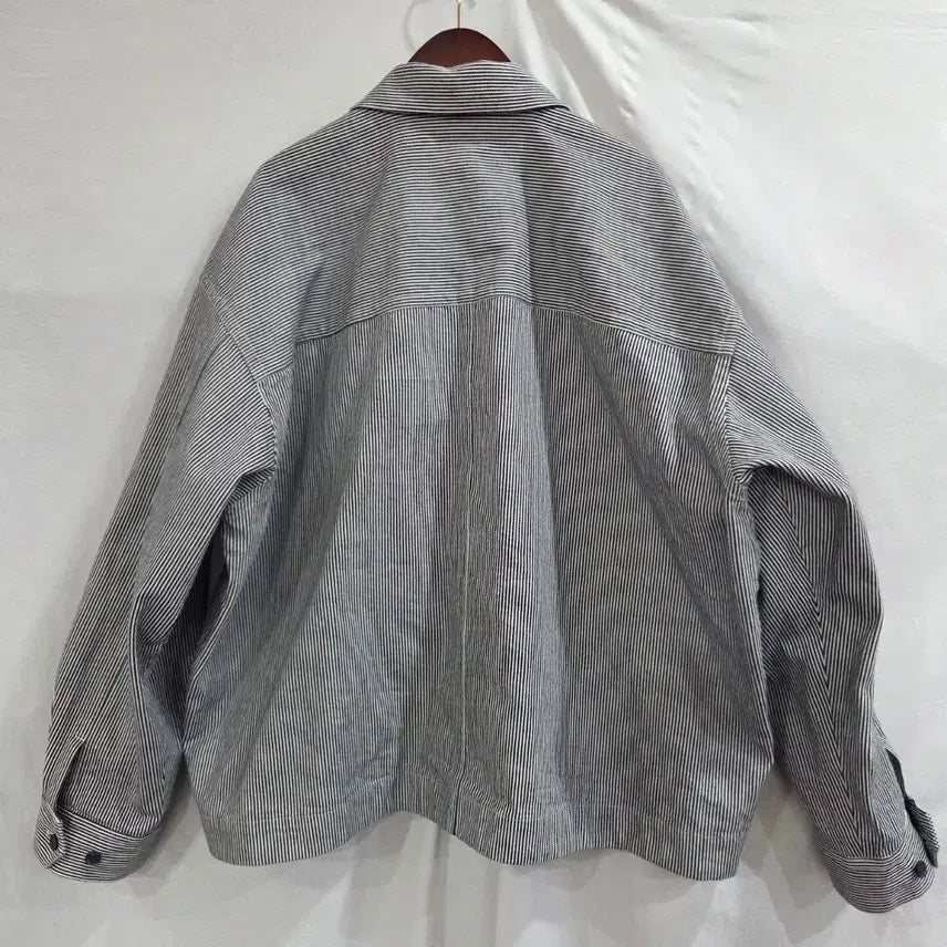 [BUNJANG] Customellow Harrington Jacket Stripe Blue / 커스텀멜로우 헤드 메이너 스트라이프 해링턴 자켓 블루