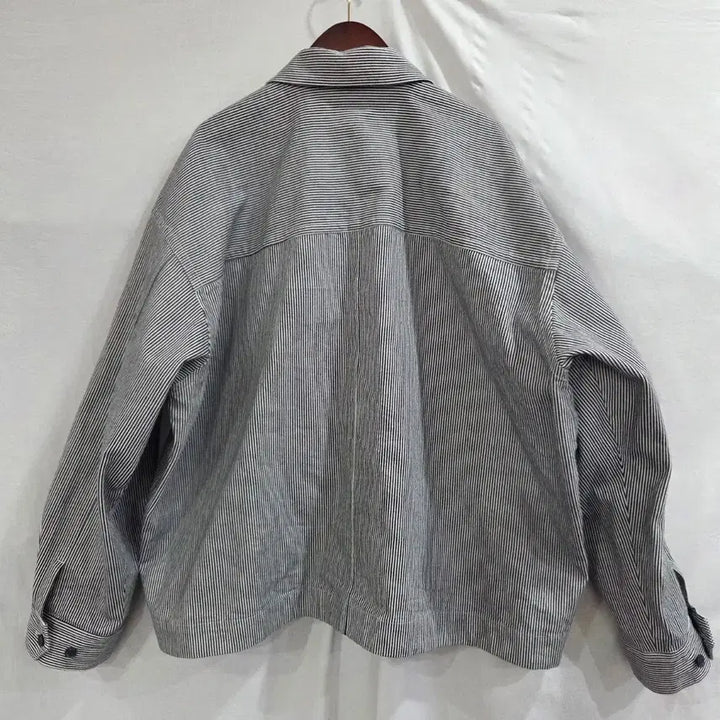 [BUNJANG] Customellow Harrington Jacket Stripe Blue / 커스텀멜로우 헤드 메이너 스트라이프 해링턴 자켓 블루