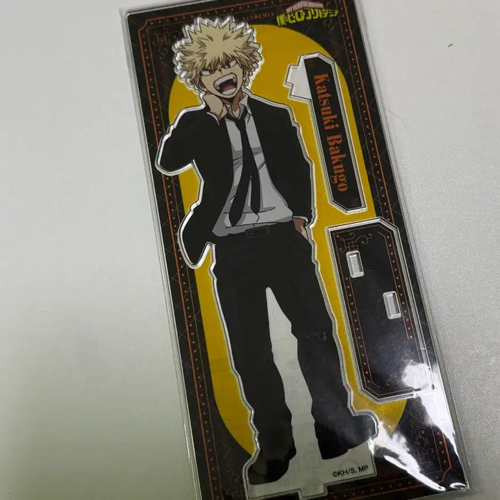 [BUNJANG] Bakugo Katsuki Suit Acrylic Stand My Hero Academia / 바쿠고 카츠키 정장 아크릴 굿즈 히로아카