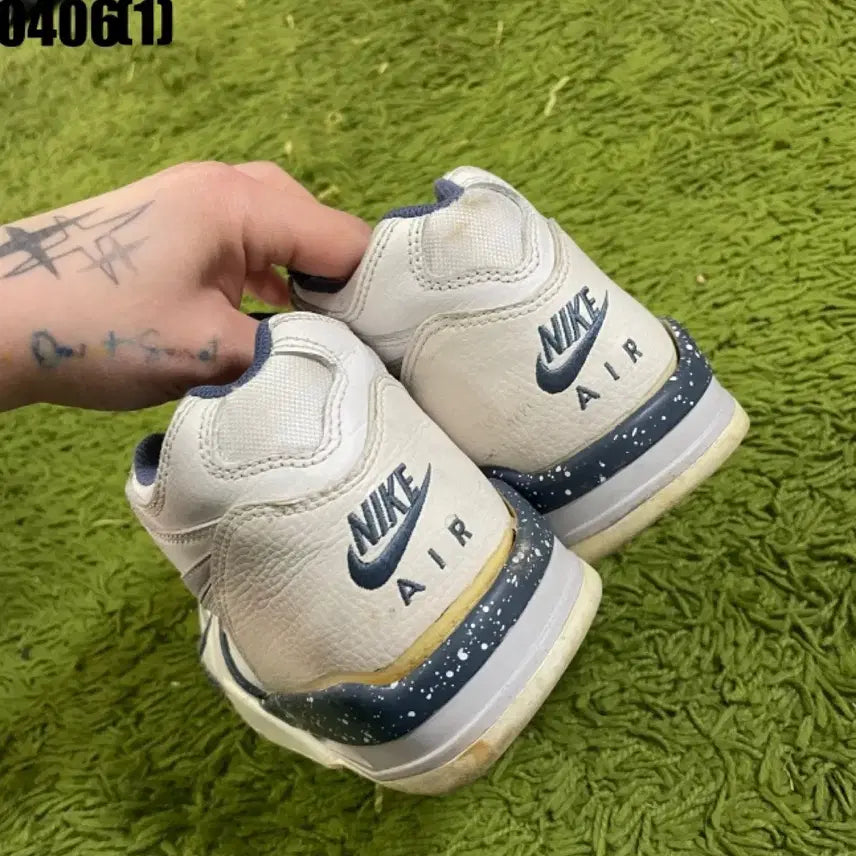 [BUNJANG] Nike Air White High-Top Sneakers / 나이키 에어 화이트 하이탑 스니커즈 신발 245