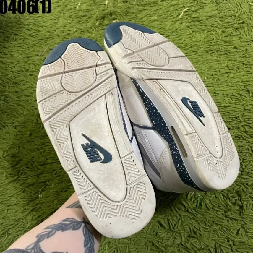 [BUNJANG] Nike Air White High-Top Sneakers / 나이키 에어 화이트 하이탑 스니커즈 신발 245