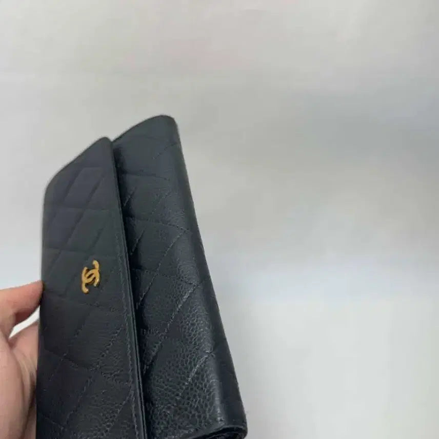 [BUNJANG] Chanel Caviar Gold Trim Long Wallet / 샤넬 캐비어 금장 장지갑