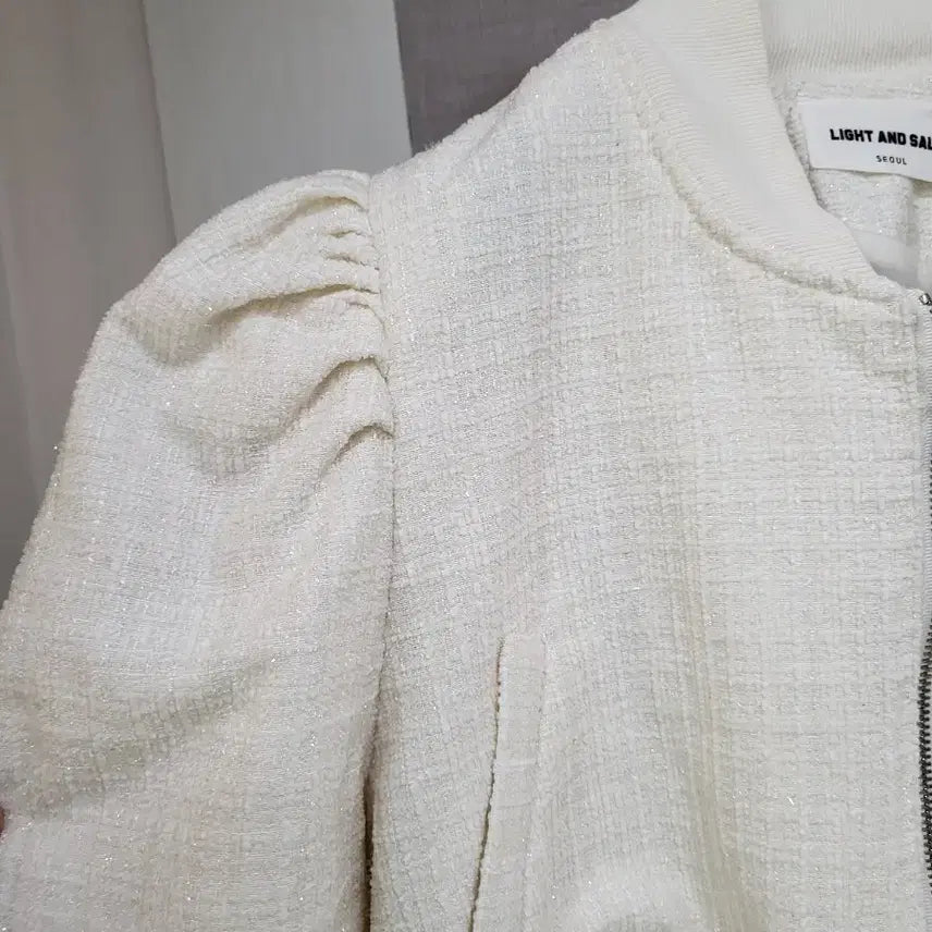 [BUNJANG] Unbranded Volume Sleeve Crop Jacket / 펄 볼륨소매 크롭자켓