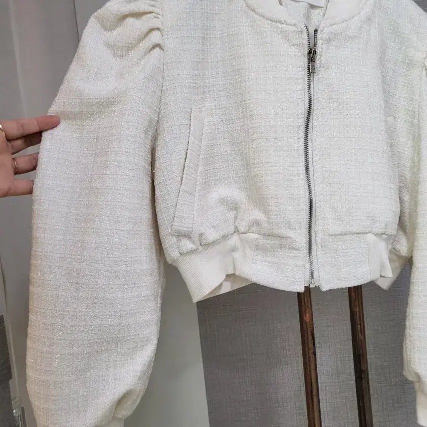 [BUNJANG] Unbranded Volume Sleeve Crop Jacket / 펄 볼륨소매 크롭자켓