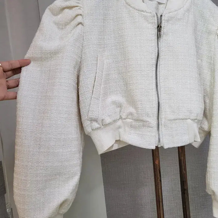 [BUNJANG] Unbranded Volume Sleeve Crop Jacket / 펄 볼륨소매 크롭자켓