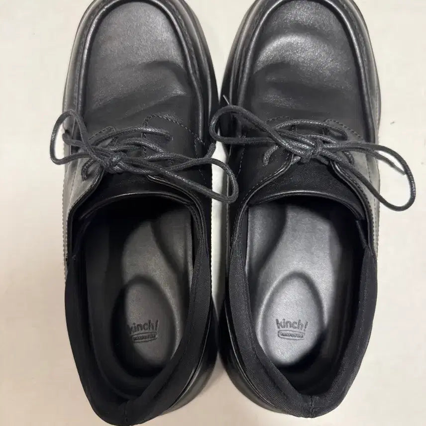[BUNJANG] Kinch X To&amp;T moc-001 Shoes / 킨치X토앤토 moc-001 265
