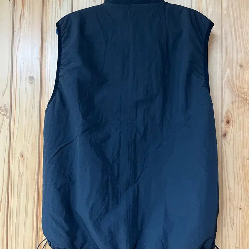 [BUNJANG] Reversible Sherpa Vest Charcoal / Black / 리버시블 셰르파 베스트 Chacoal / Black