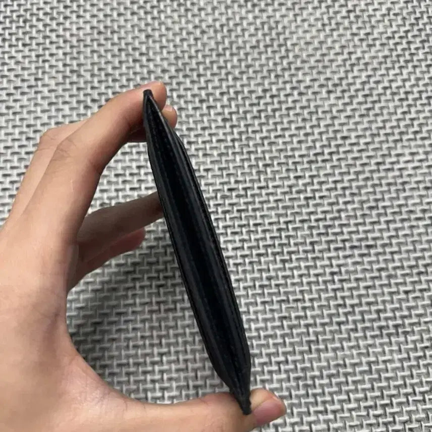 [SOLD OUT] 루이비통 모노그램 이클립스 카드지갑