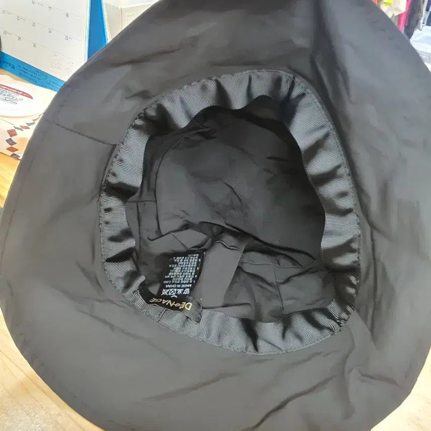 [BUNJANG] DENAGE Circle Logo Bucket Hat - Black / [새상품] 드네이지(DENAGE) 서클 로고 버킷햇 벙거지 블랙