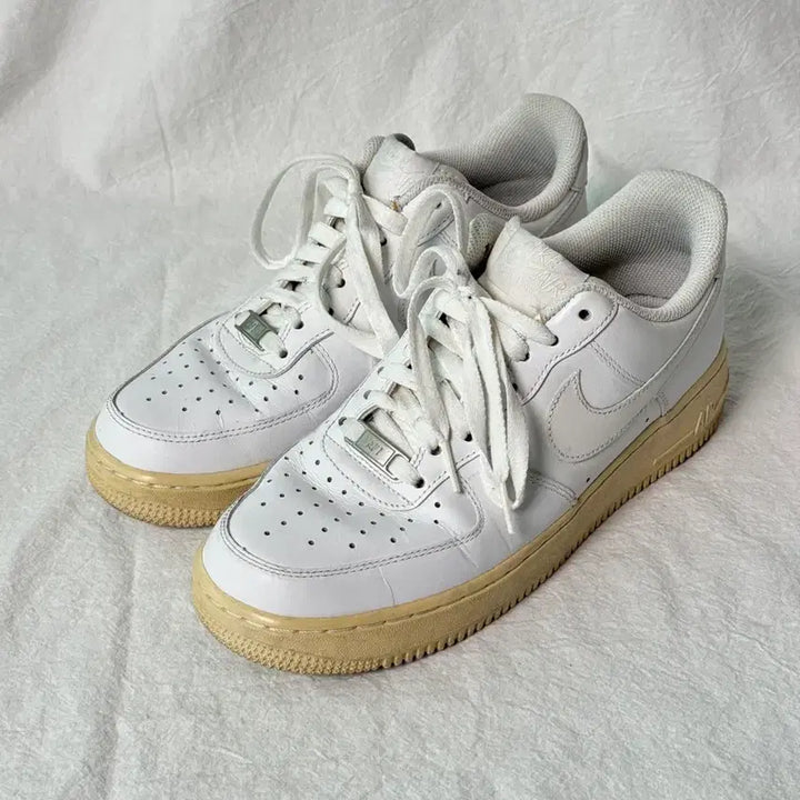 [BUNJANG] Nike Air Force 1 All White (255mm) / 나이키 에어포스1 올백 255사이즈