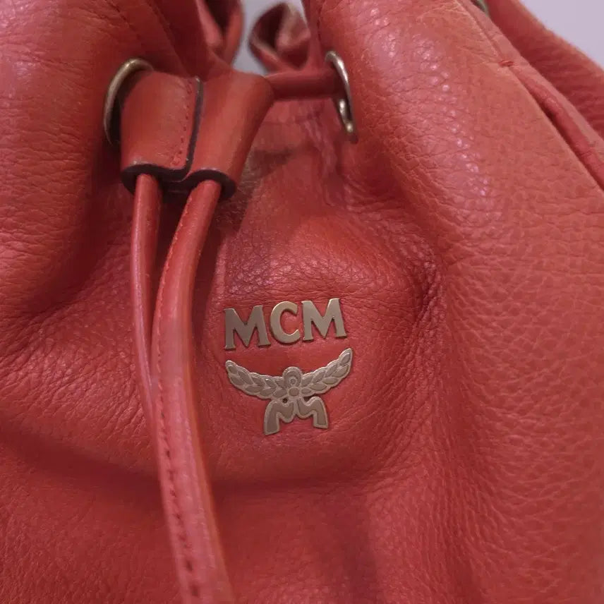 [SOLD OUT] MCM) 정품 엠씨엠 리얼가죽 복조리 숄더백