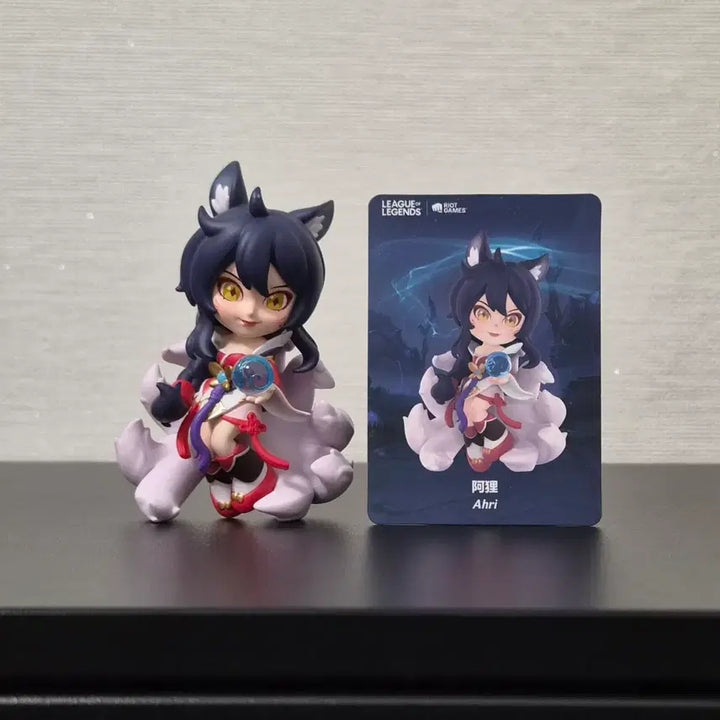 [BUNJANG] Pop Mart League of Legends Ahri Classic Series Figure (10.2cm) / [팝마트] 10.2cm 리그오브레전드 클래식 시리즈 피규어 아리