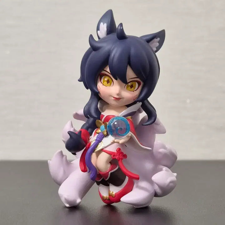 [BUNJANG] Pop Mart League of Legends Ahri Classic Series Figure (10.2cm) / [팝마트] 10.2cm 리그오브레전드 클래식 시리즈 피규어 아리